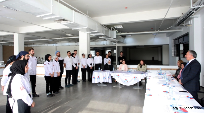 ​​​​​​​Ağrı İbrahim Çeçen Üniversitesi'nde MasterChefler Yarışmada Hünerlerini Sergiledi